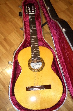 松村ギター