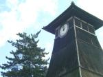 日本最古の時計台辰鼓楼と空の青さに・・
